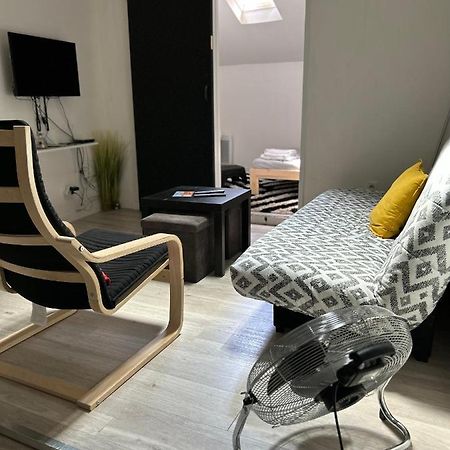 Petit Appartement T2 A 5 Min De La Gare Bordeaux Exteriér fotografie